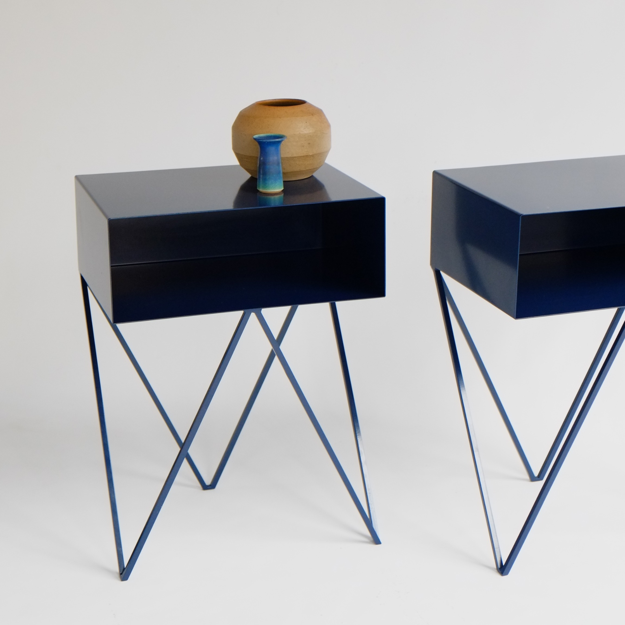 Robot Side Table